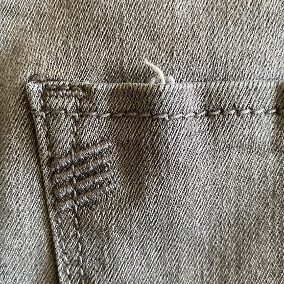 WishList jeans black washed denim rose embroidery ripped raw hem fringe Large - Picture 13 of 16